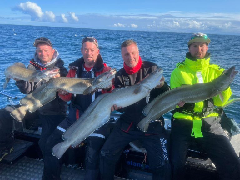 🧨Great fishing🧨 for ling and halibut at the moment 😁